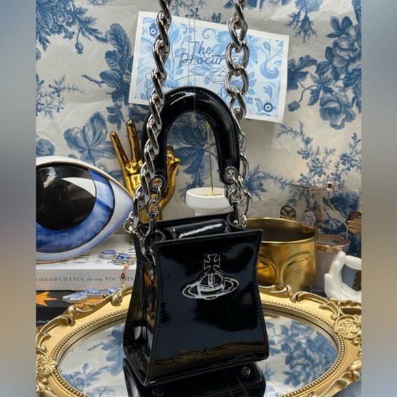 🆕 VIVIENNE WESTWOOD 🧿 NWOT Black Patent Leather Kelly Small Top Handle - AUTH - Picture 2 of 16